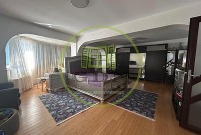 Casă individuală cu 10 camere cu Canalizare în Lăpuș - 2