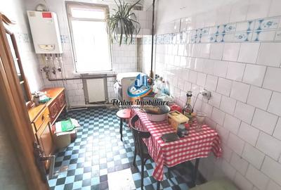 Apartament cu 2 camere decomandat în Precista - 3