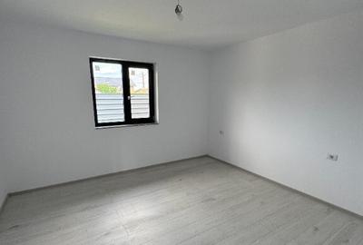 Vanad casa noua in Cordun - 13