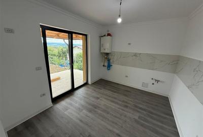 Valea Adanca - Casa individuala 4 camere - 500 mp teren - 7