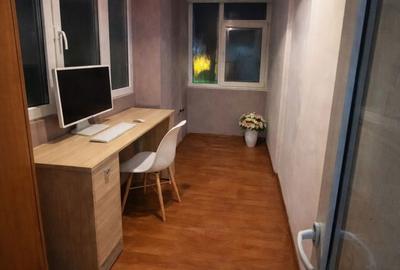 Spațiu comercial, de 85 mp, în Central - 3