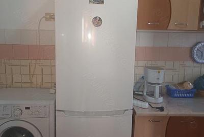 Apartament cu 3 camere decomandat în Central - 2