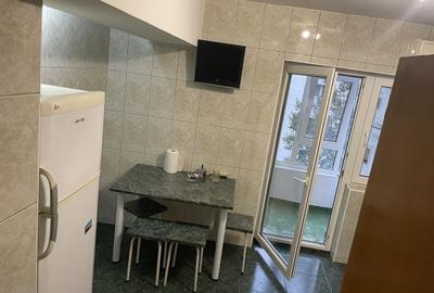 Apartament cu 3 camere decomandat în Unirii - 9