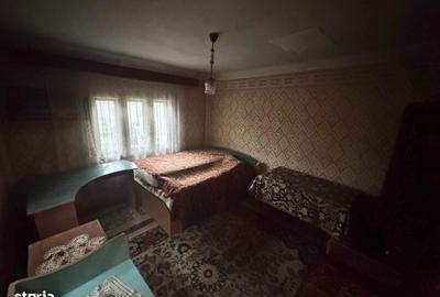 Casă cu 4 camere în Uiești - 3