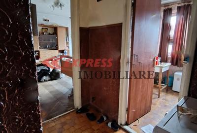 Apartament cu 2 camere decomandat în Dristor