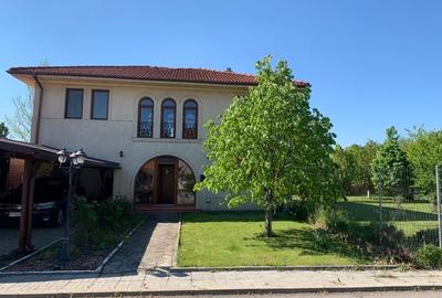 Casă individuală cu 5 camere cu Teren 913 Mp în Domnești - 1