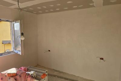 Apartament cu 3 camere decomandat în Central - 8