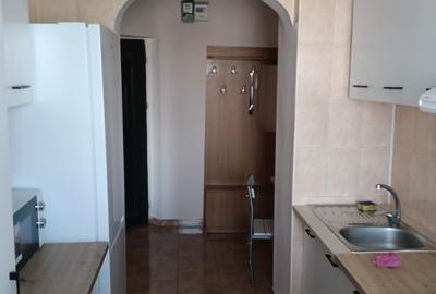 Apartament cu 2 camere decomandat în Titan - 5