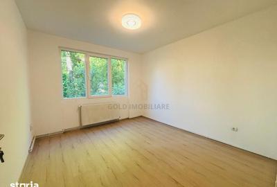 Apartament cu 3 camere semidecomandat în Săsar - 5