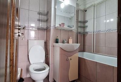 Garsonieră decomandată în - 1