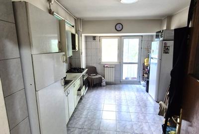 APARTAMENT 2 CAMERE 1/8 BLOC  2002 MONOLIT   71 MP NERVA TRAIAN - 2