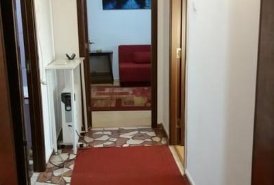 Apartament de 2 camere decomandate, complet utilat - Titan, la 10 min de metrou Apartament de 2 camere decomandate, complet utilat - Titan, la 10 min de metrou - 8