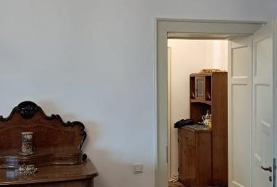 Apartament de vanzare in vila interbelica - 2