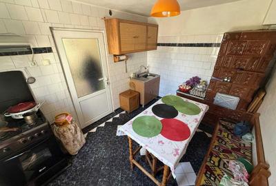 Casă cu 4 camere în Movila Miresii - 6