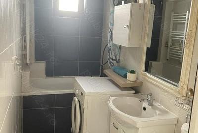 Apartament cu 3 camere nedecomandat în Central - 1