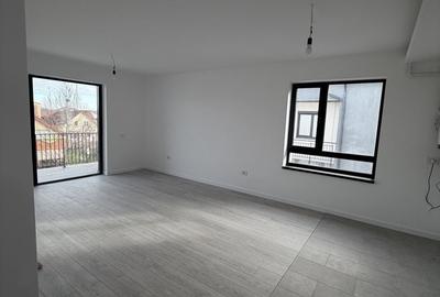 Apartament cu 3 camere decomandat în Central - 2