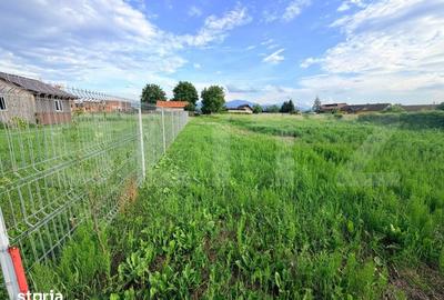Teren de 1200 mp, în Stupini - 3
