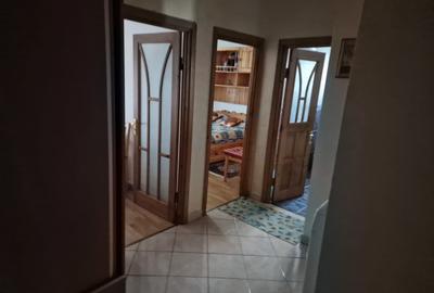 Apartament cu 3 camere decomandat în Ștefan cel Mare - 8