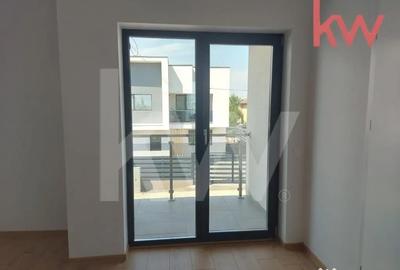 Casă cu 3 camere cu Teren 360 Mp în Cârcea - 16