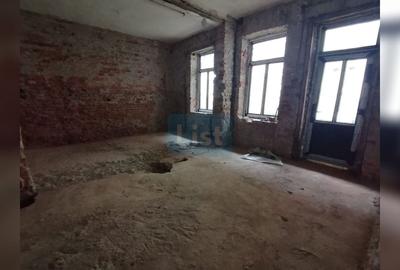 Spațiu comercial, de 145 mp, în Ultracentral - 9