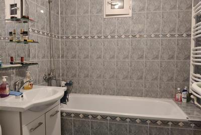 Apartament cu 3 camere decomandat în Apollo - 7