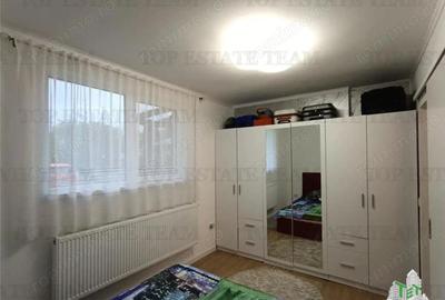 Super casa pe parter plus teren, pozitionata la strada in Domnesti zona Teghes IF, cu toate utilitat - 10