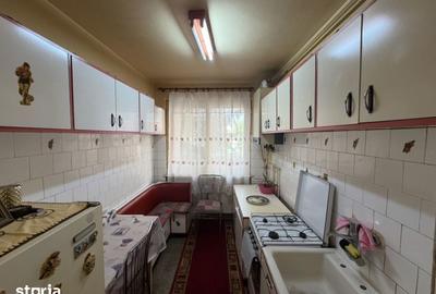 Apartament cu 3 camere în Micro 14 - 5