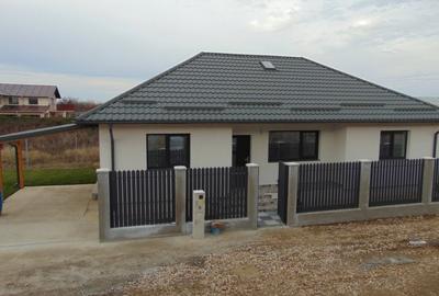 FARA COMISIOANE casa cu 4 camere 2 bai PARTER cu placa pod terasa merita vazuta - 16