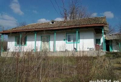 Casă cu 3 camere cu Teren 1000 Mp în Central - 8