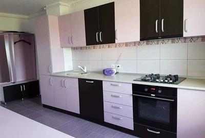 Apartament cu 2 camere decomandat în Central - 1