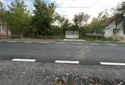 Teren de 1400 mp, în Cermei - 4
