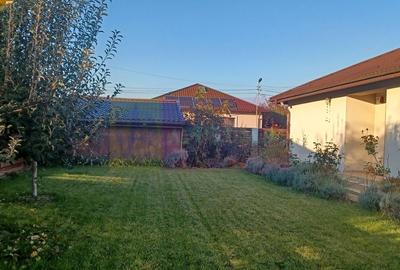 Sabareni, casa parter 162 mp, curte 575 mp. Acasa - 1