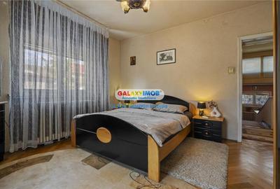 Casă cu 5 camere cu Teren 359 Mp în Central - 19