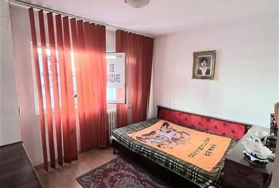 Apartament cu 3 camere decomandat în Inel II - 4