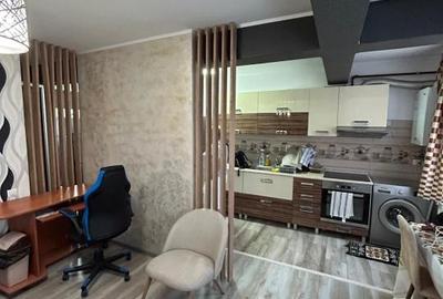 Garsonieră semidecomandată, mobilată în Florești