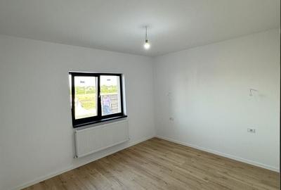 Casă cu 4 camere în Ciurbești - 5