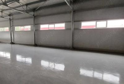 Spațiu comercial, de 516 mp, în Central - 4