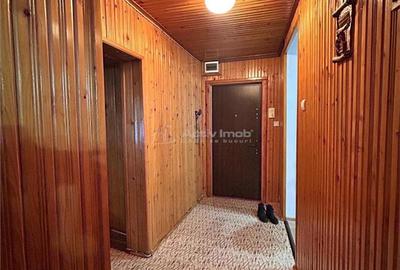 Apartament cu 3 camere decomandat în Central - 4
