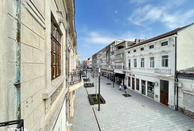 Apartament cu 5 camere în Central - 3