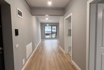 Apartament cu 2 camere decomandat în Sisești - 7
