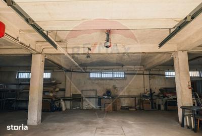 Casă cu 8 camere cu Teren 946 Mp în Central - 17