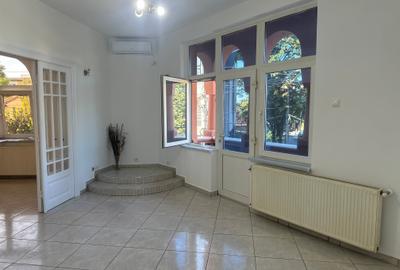 Apartament 3 camere in zona Brancoveanu/ 3Room Apartment in Brancoveanu area - 1