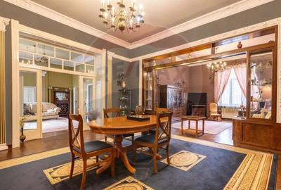 Casă cu 7 camere cu Canalizare în Cetate - 2