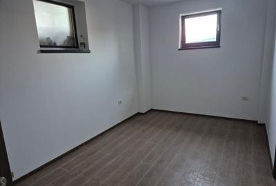 Oportunitate apartament 160 mp demisol Mamaia Nord - 21