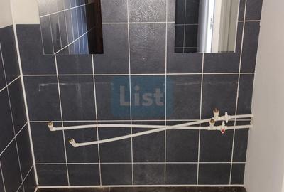 Spațiu comercial, de 160 mp, în Central - 7