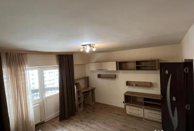 Garsonieră decomandată în Păcurari - 2