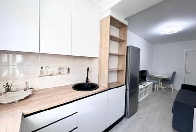 Apartament cu 2 camere semidecomandat, mobilat în Pipera