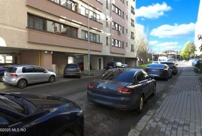 	Km 4-5 - Lidl, Garsoniera decomandata, 40 mp, incadrata, etajul 1! - 23