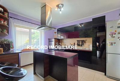Casa sup.140 mp garaj si spatiu tehnic P+E, teren 369 mp Gilau