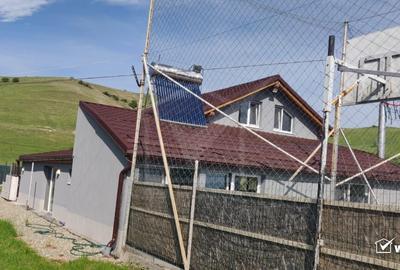 Casă individuală cu 4 camere cu Canalizare în Moriști - 5